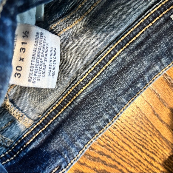 BKE Women’s Blue Faded Jeans - Picture 4 of 4